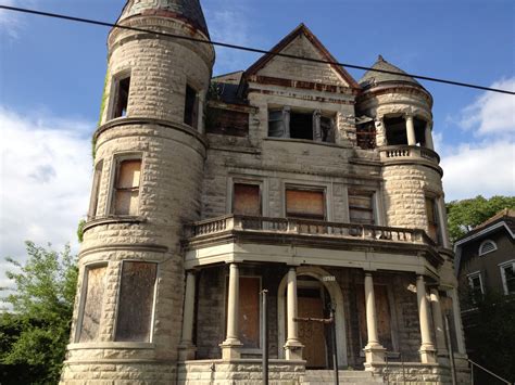 Uncover the fascinating story of this enigmatic Southern mansion and. . Abandoned mansion in kentucky